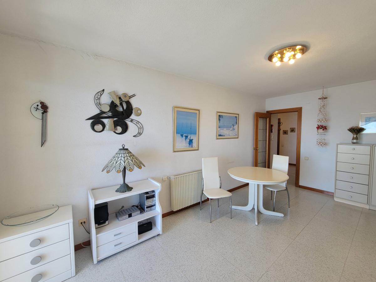 2 Bed Apartment for sale in Calpe Costa Blanca, Alicante, Spain