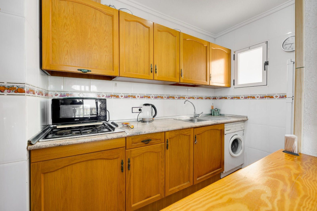 2 Bed Apartment for sale in Torrevieja Costa Blanca, Alicante, Spain