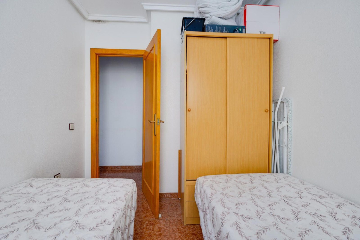 2 Bed Apartment for sale in Torrevieja Costa Blanca, Alicante, Spain