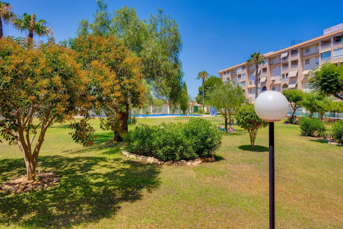 2 Bed Apartment for sale in Torrevieja Costa Blanca, Alicante, Spain
