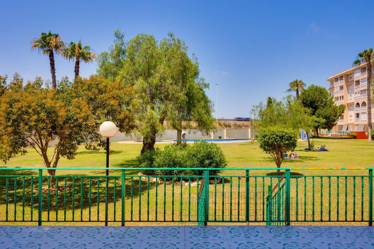 2 Bed Apartment for sale in Torrevieja Costa Blanca, Alicante, Spain