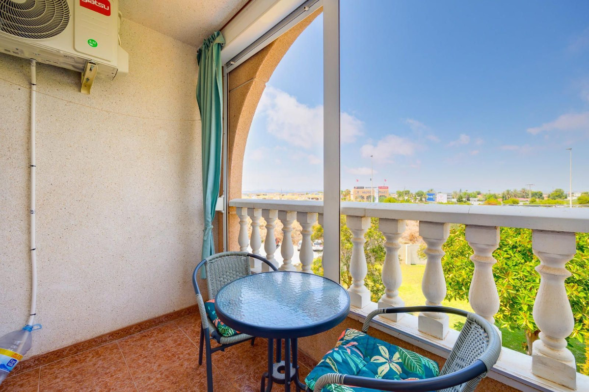 2 Bed Apartment for sale in Torrevieja Costa Blanca, Alicante, Spain