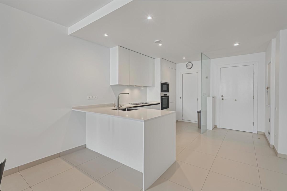 Se vende Apartamento Planta Baja de 2 dormitorios en Costa Del Sol, Málaga, España