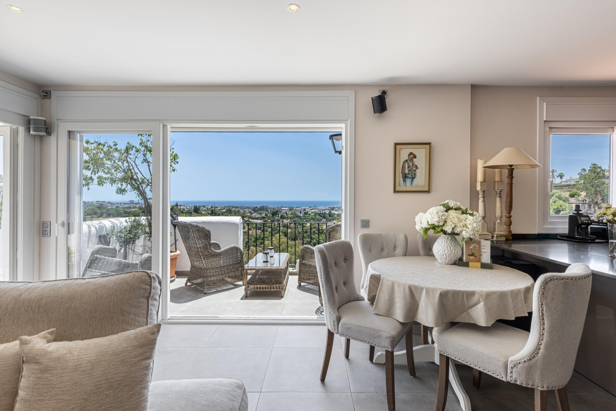 Se vende Apartamento Planta Media de 2 dormitorios en Costa Del Sol, Málaga, España