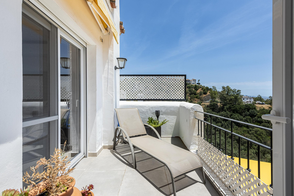 Se vende Apartamento Planta Media de 2 dormitorios en Costa Del Sol, Málaga, España