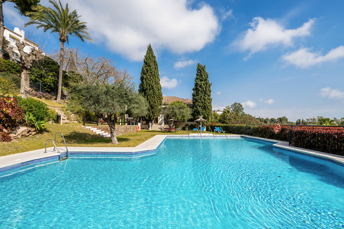 Se vende Apartamento Planta Media de 2 dormitorios en Costa Del Sol, Málaga, España
