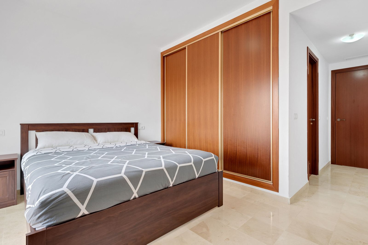 2 Bed Apartment for sale in Fuengirola Costa Del Sol, Málaga, Spain