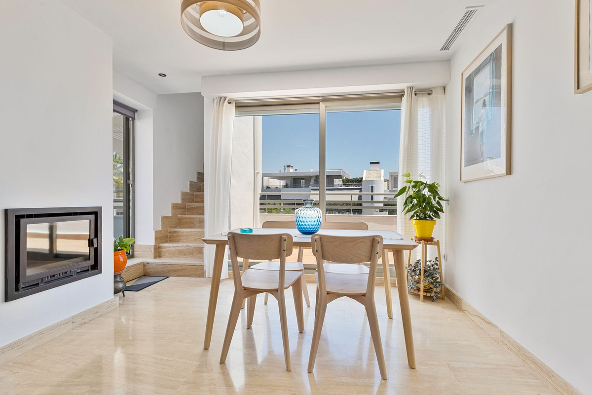 2 Bed Apartment for sale in Mijas Costa Costa Del Sol, Málaga, Spain