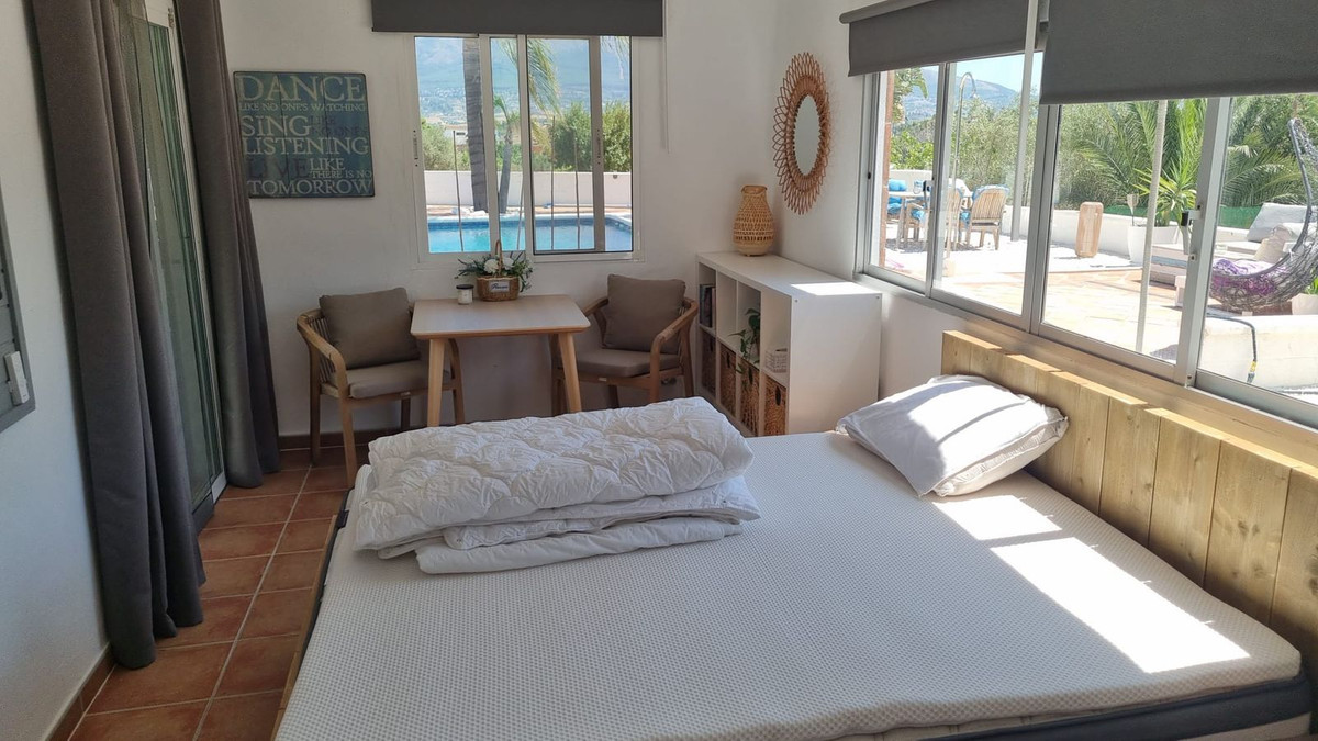 3 Bed Townhouse for sale in Alhaurín El Grande Costa Del Sol, Málaga, Spain