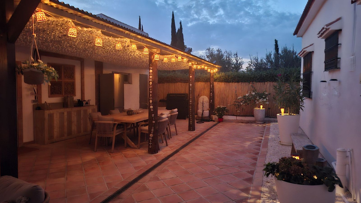 3 Bed Townhouse for sale in Alhaurín El Grande Costa Del Sol, Málaga, Spain