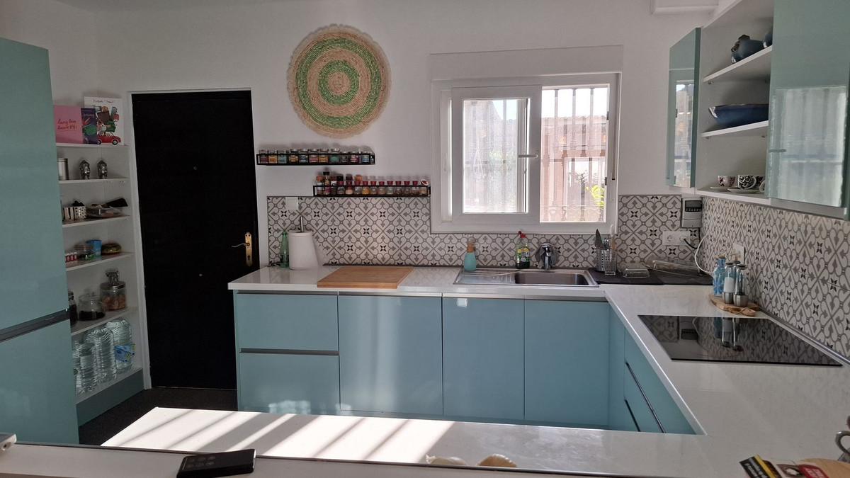 3 Bed Townhouse for sale in Alhaurín El Grande Costa Del Sol, Málaga, Spain