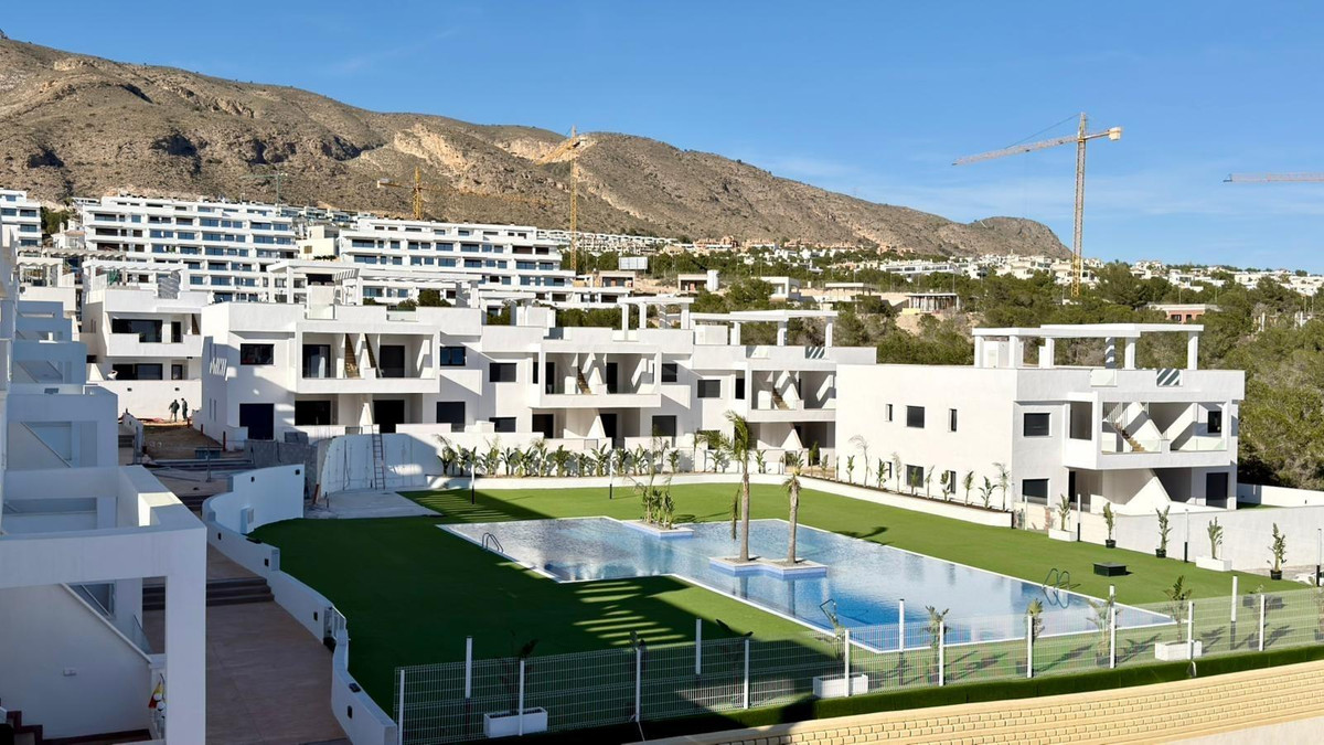 2 Bed Townhouse for sale in Finestrat Costa Blanca, Alicante, Spain