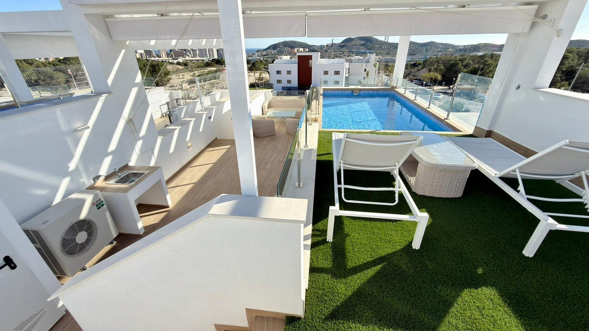 2 Bed Townhouse for sale in Finestrat Costa Blanca, Alicante, Spain