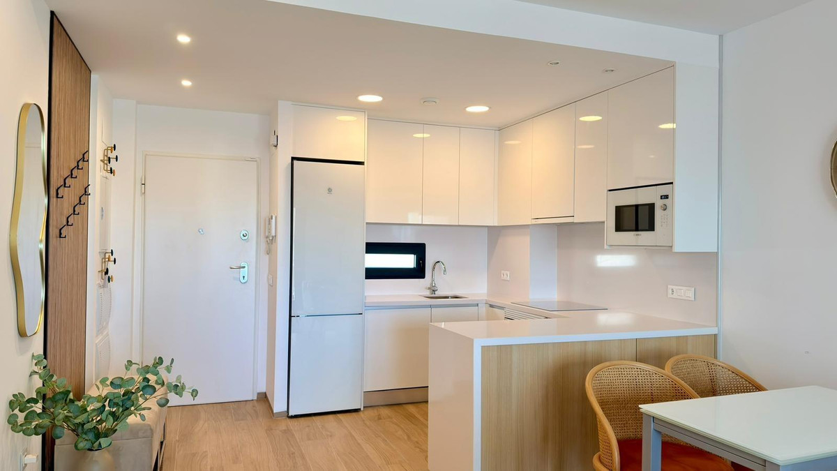 2 Bed Townhouse for sale in Finestrat Costa Blanca, Alicante, Spain