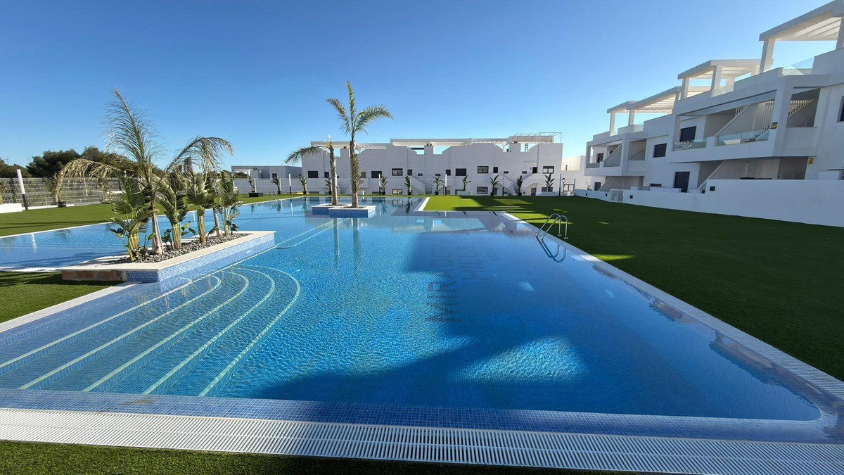 2 Bed Townhouse for sale in Finestrat Costa Blanca, Alicante, Spain