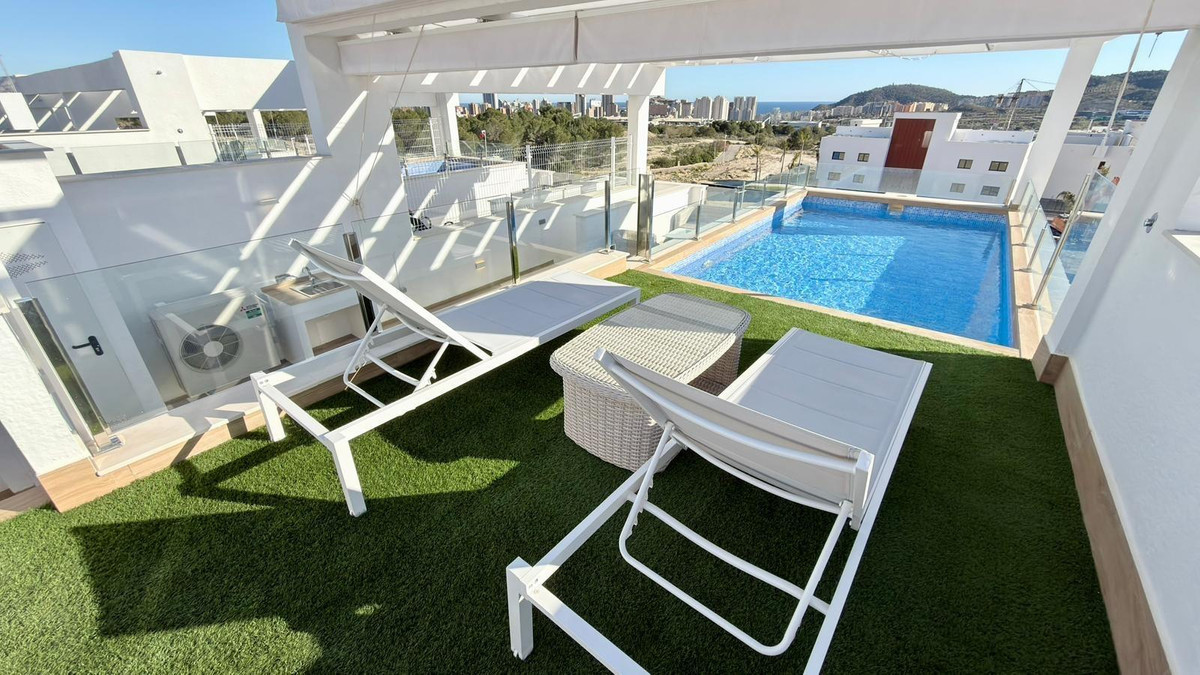 2 Bed Townhouse for sale in Finestrat Costa Blanca, Alicante, Spain
