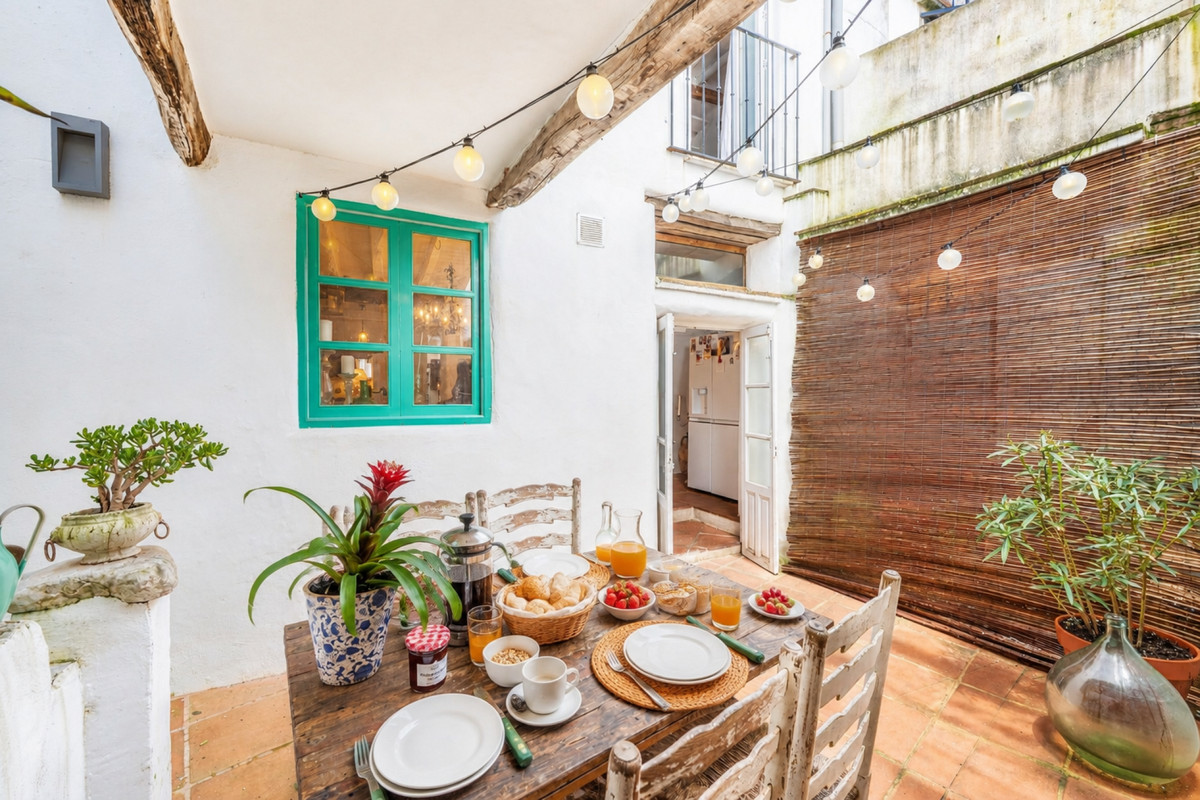 4 Bed Townhouse for sale in Gaucín Costa Del Sol, Málaga, Spain