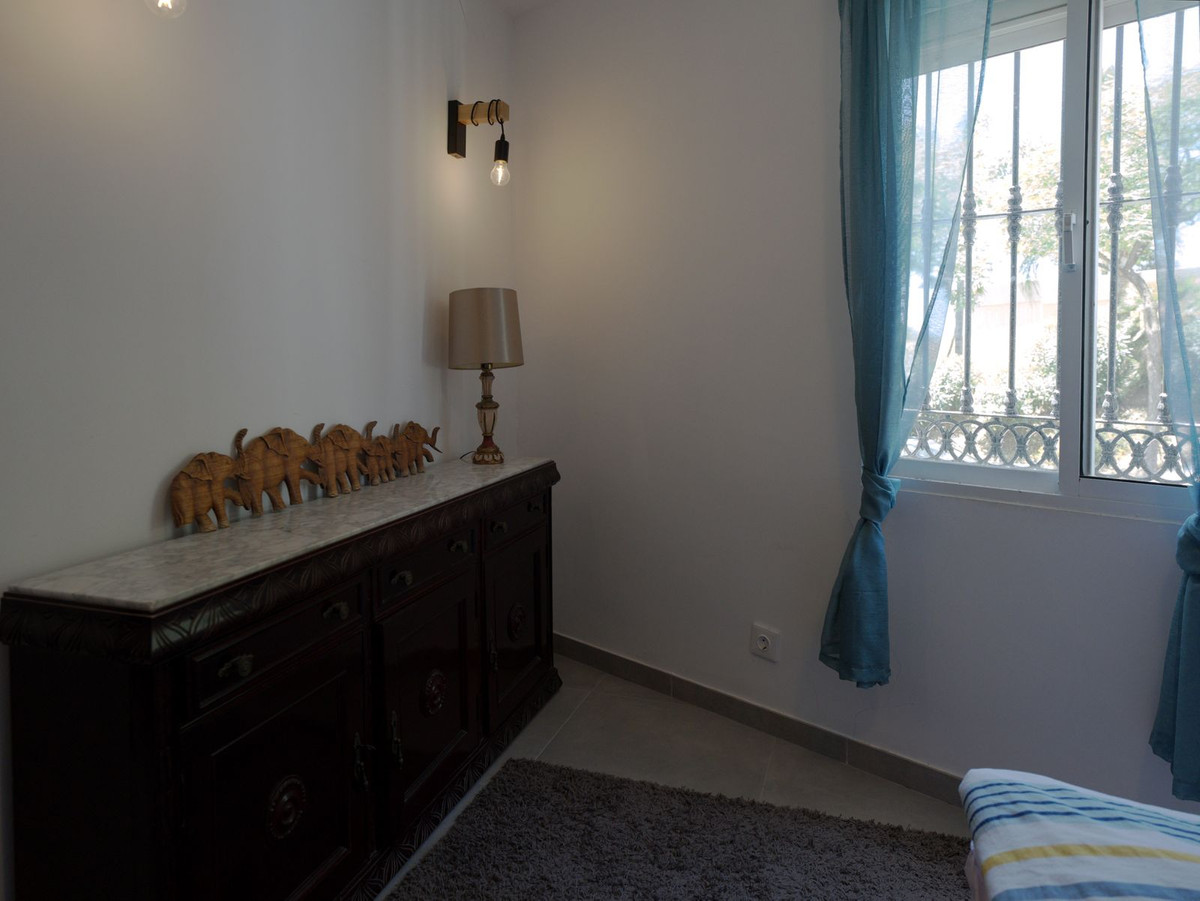 5 Bed Townhouse for sale in Torreblanca Costa Del Sol, Málaga, Spain