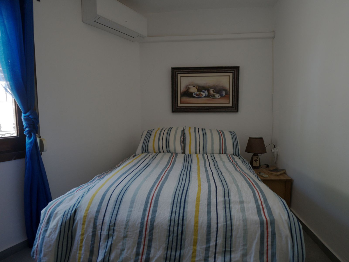 5 Bed Townhouse for sale in Torreblanca Costa Del Sol, Málaga, Spain