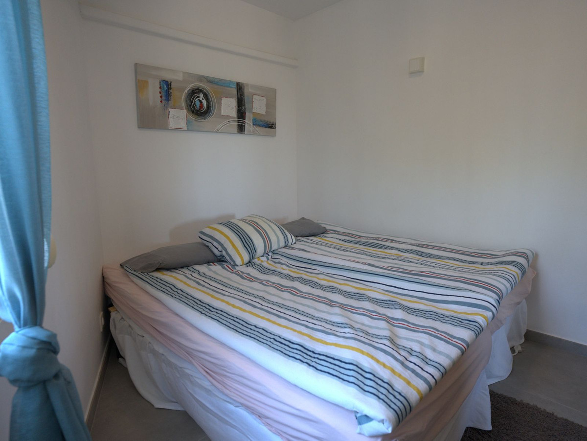 5 Bed Townhouse for sale in Torreblanca Costa Del Sol, Málaga, Spain