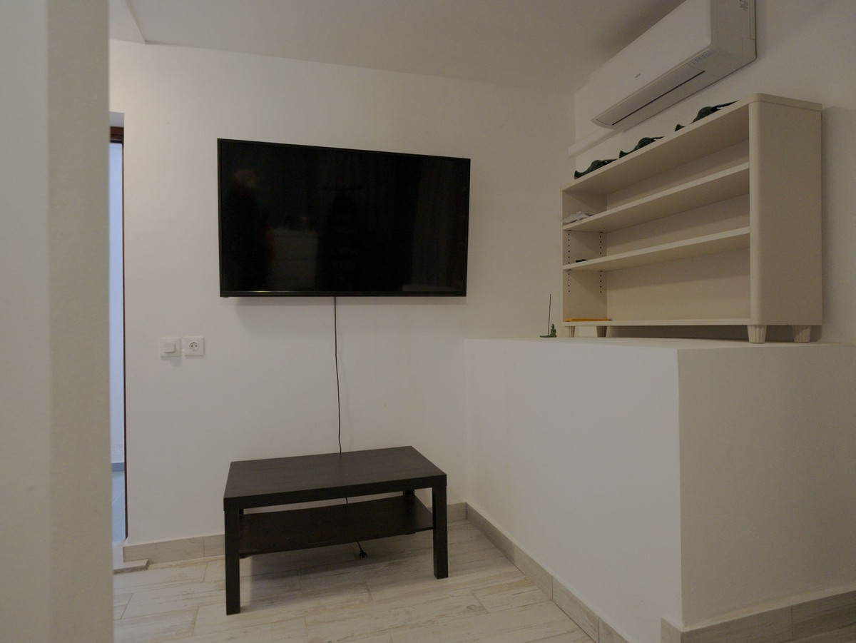 5 Bed Townhouse for sale in Torreblanca Costa Del Sol, Málaga, Spain