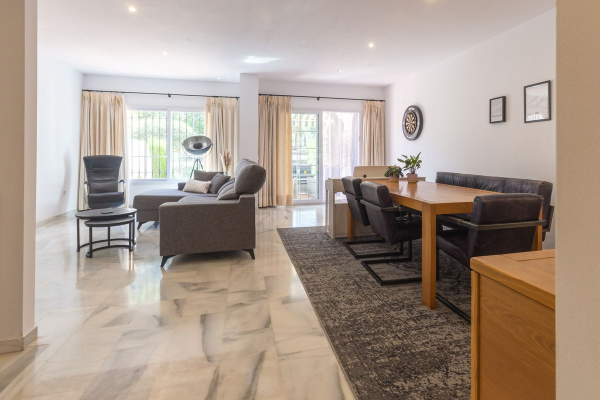 4 Bed Townhouse for sale in Lauro Golf Costa Del Sol, Málaga, Spain