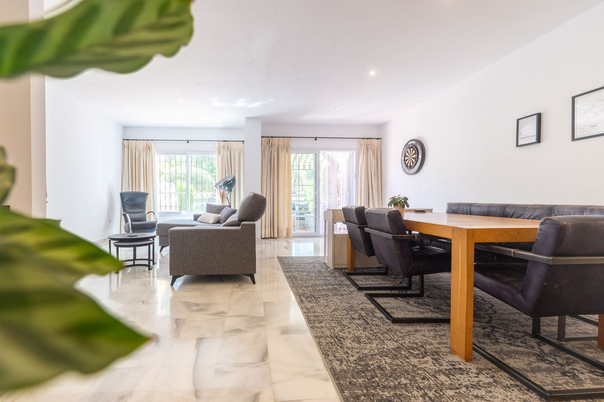 4 Bed Townhouse for sale in Lauro Golf Costa Del Sol, Málaga, Spain