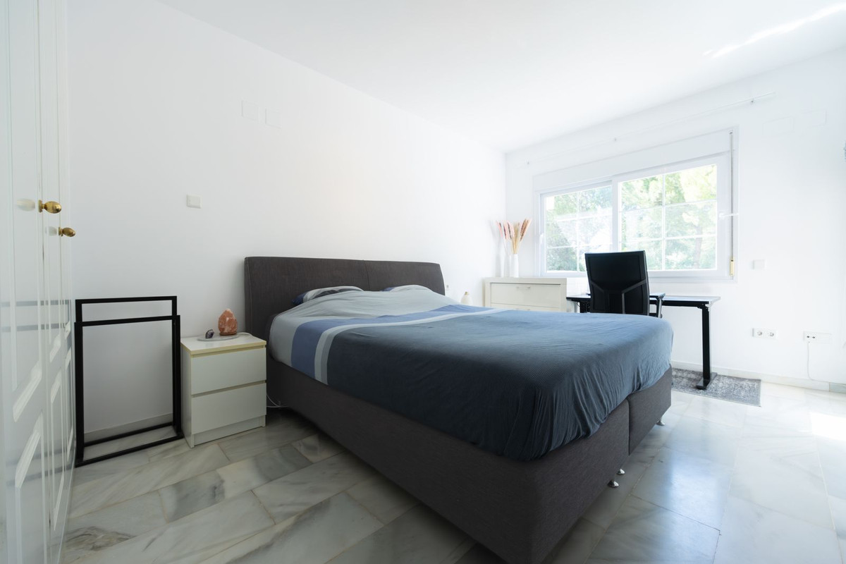 4 Bed Townhouse for sale in Lauro Golf Costa Del Sol, Málaga, Spain