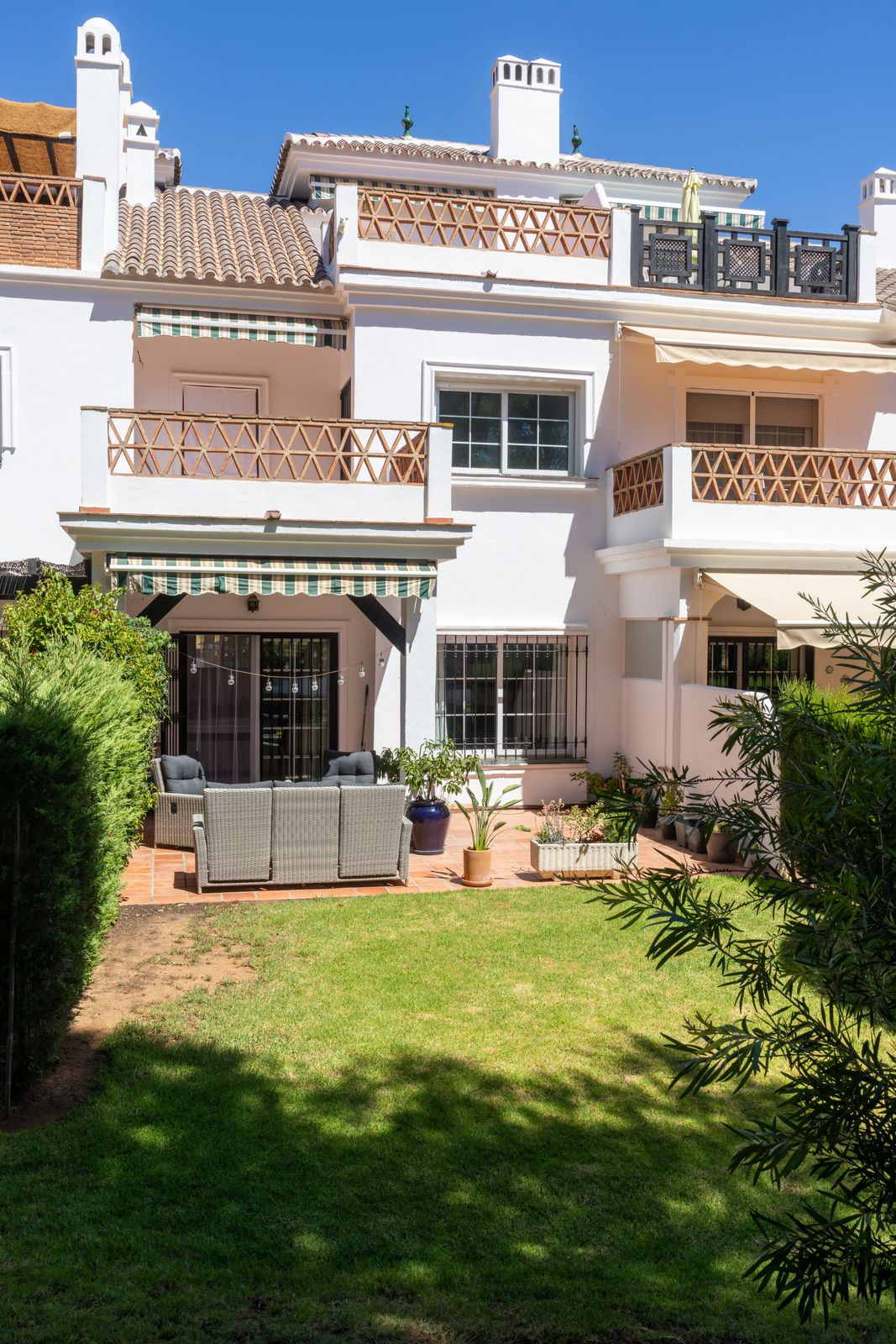 4 Bed Townhouse for sale in Lauro Golf Costa Del Sol, Málaga, Spain