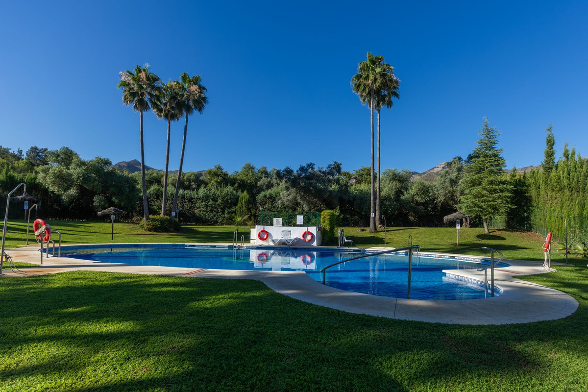 4 Bed Townhouse for sale in Lauro Golf Costa Del Sol, Málaga, Spain