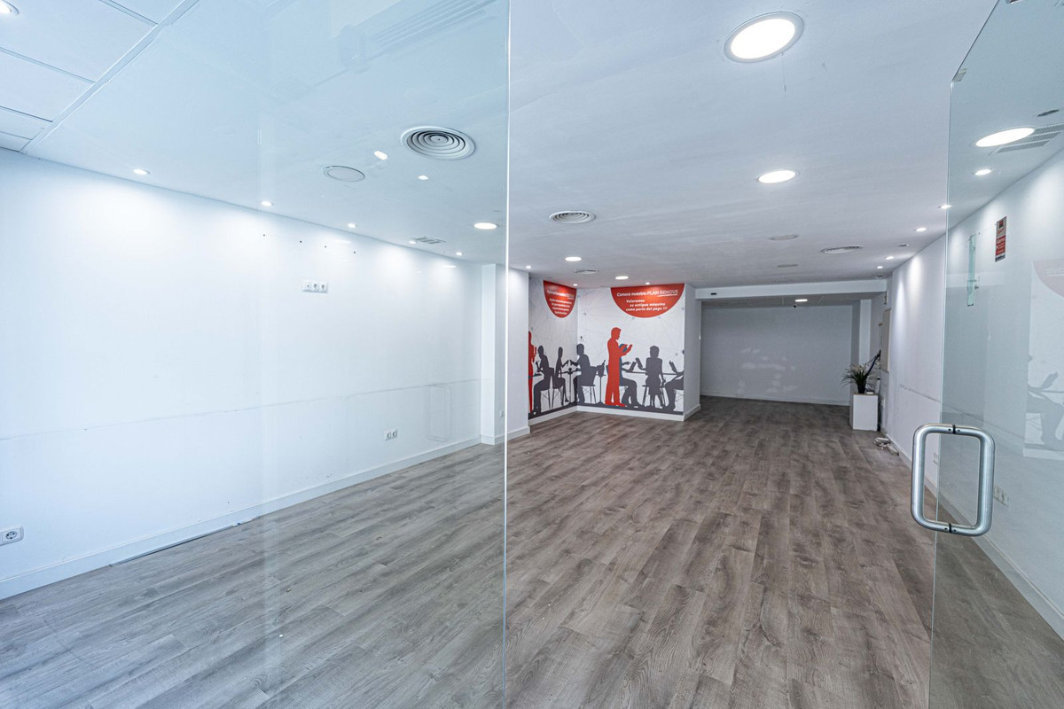 Commercial unit for sale in Marbella Costa Del Sol, Málaga, Spain