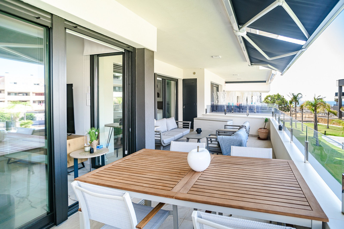 2 Bed Apartment for sale in Torrevieja Costa Blanca, Alicante, Spain