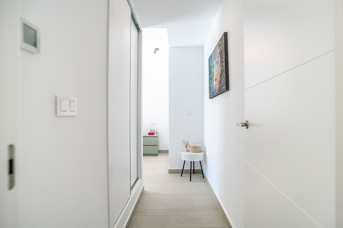Se vende Villa - Chalet de 3 dormitorios en Costa Blanca, Alicante, España