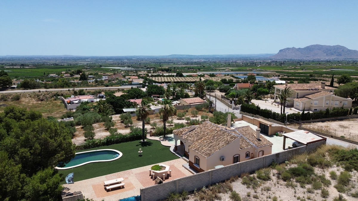 3 Bed Townhouse for sale in Albatera Costa Blanca, Alicante, Spain