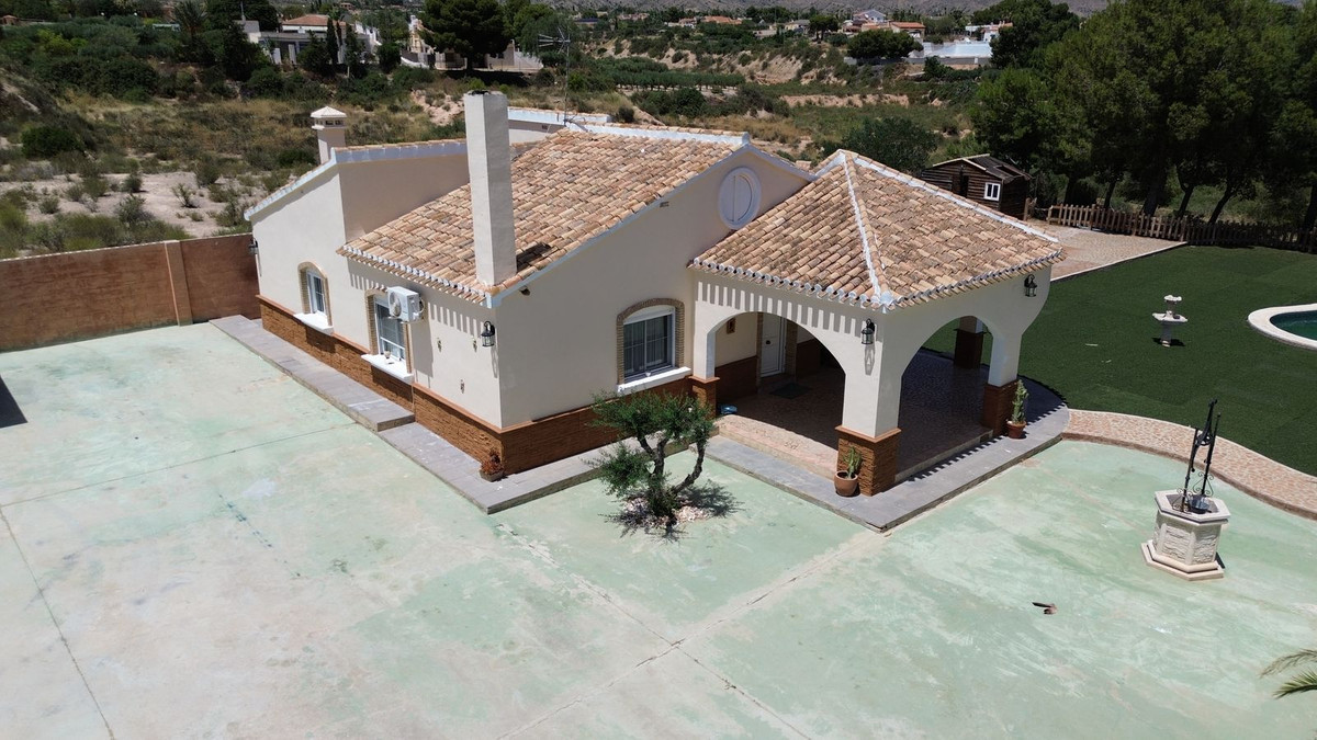 3 Bed Townhouse for sale in Albatera Costa Blanca, Alicante, Spain