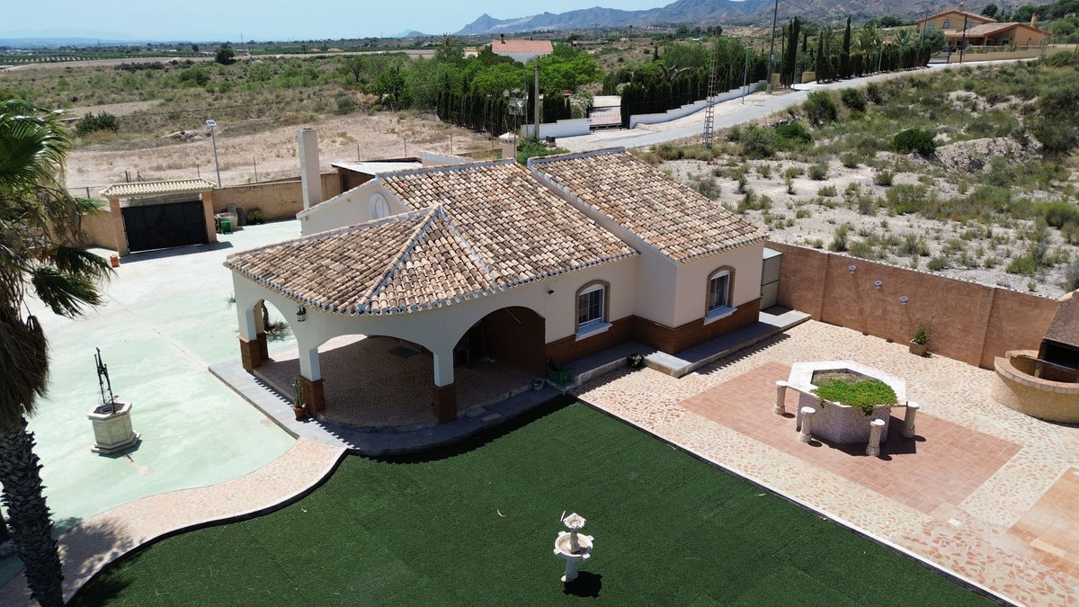 3 Bed Townhouse for sale in Albatera Costa Blanca, Alicante, Spain
