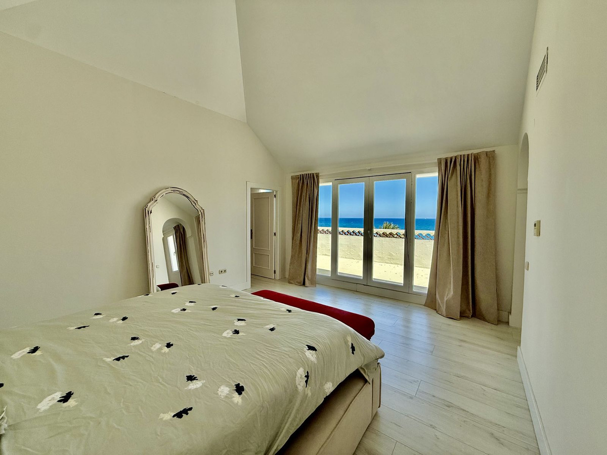 3 Bed Apartment for sale in Casares Playa Costa Del Sol, Málaga, Spain