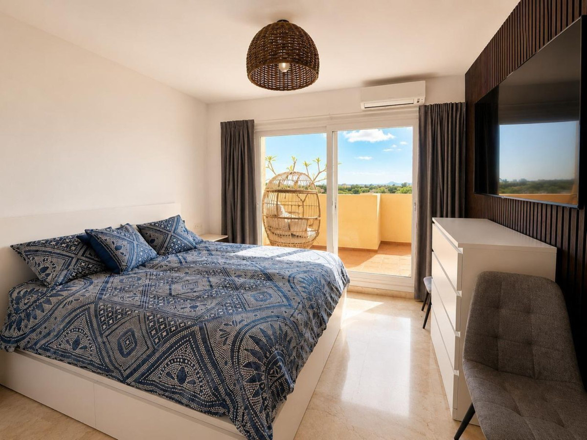2 Bed Apartment for sale in Selwo Costa Del Sol, Málaga, Spain