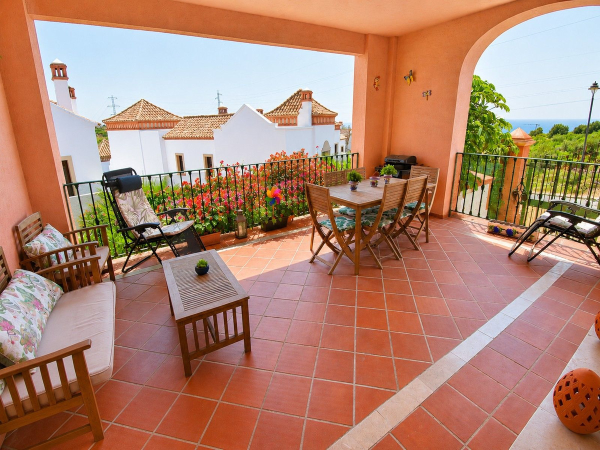 3 Bed Townhouse for sale in Estepona Costa Del Sol, Málaga, Spain
