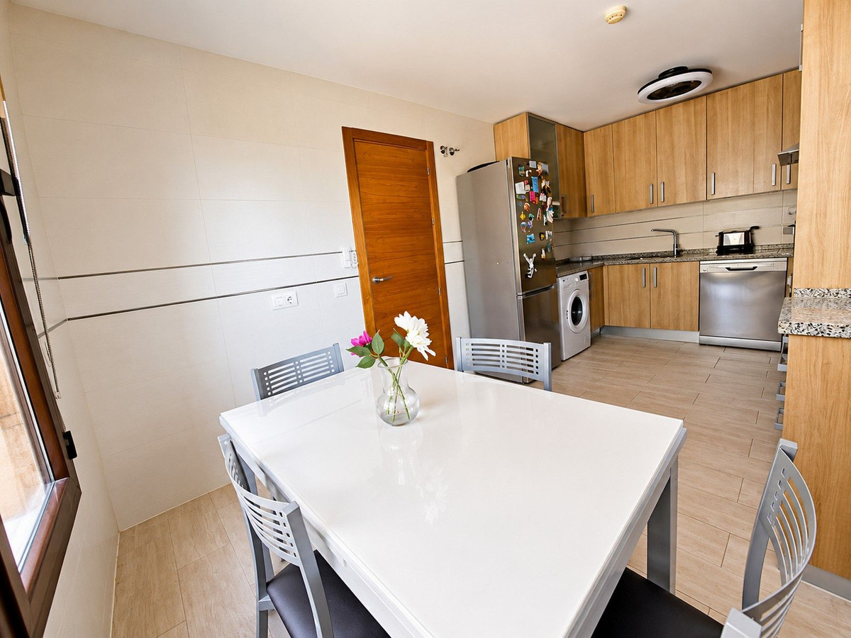 3 Bed Townhouse for sale in Estepona Costa Del Sol, Málaga, Spain