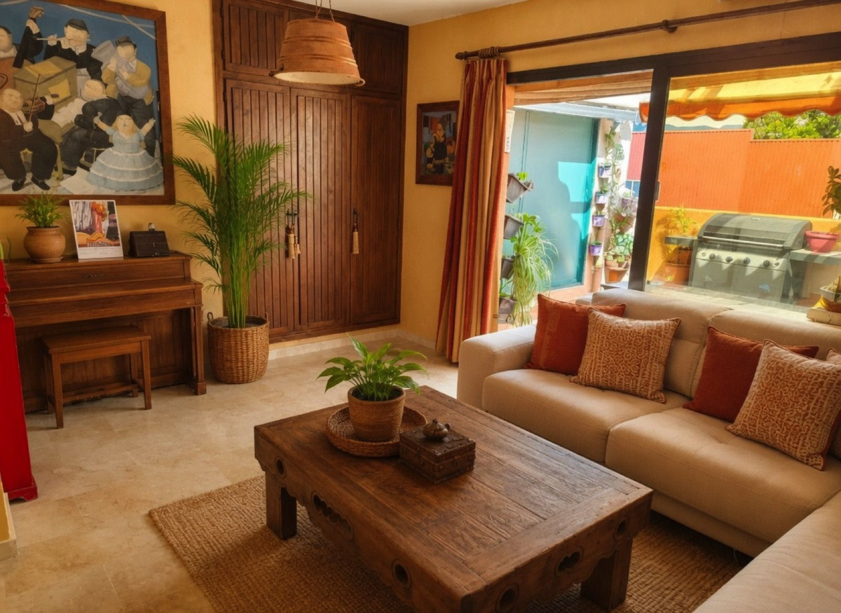 4 Bed Apartment for sale in San Pedro De Alcántara Costa Del Sol, Málaga, Spain
