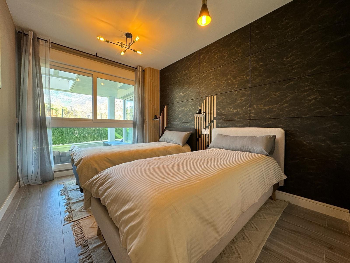 2 Bed Apartment for sale in Benahavís Costa Del Sol, Málaga, Spain
