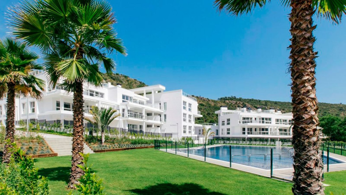 2 Bed Apartment for sale in Benahavís Costa Del Sol, Málaga, Spain