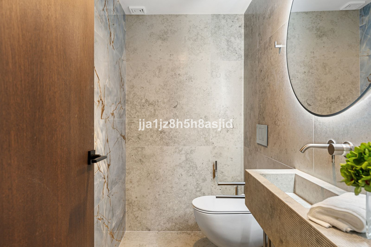 4 Bed Townhouse for sale in The Golden Mile Costa Del Sol, Málaga, Spain