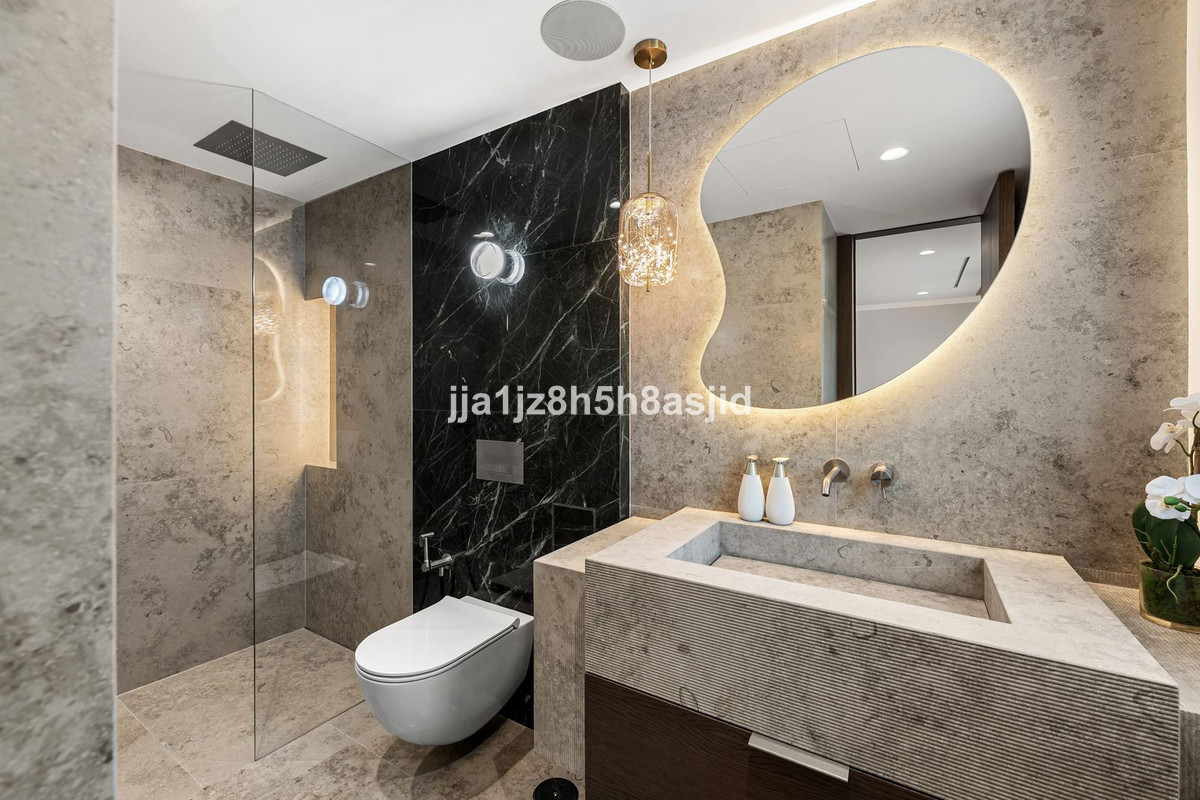 4 Bed Townhouse for sale in The Golden Mile Costa Del Sol, Málaga, Spain