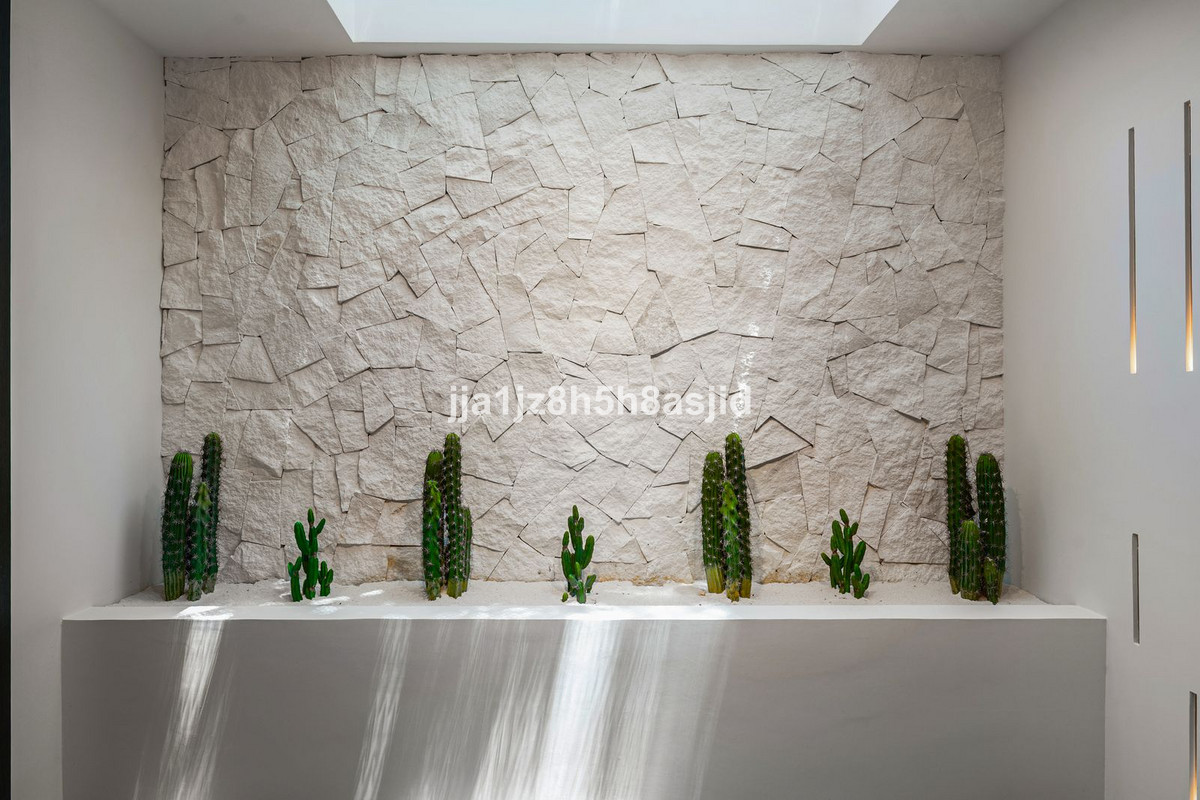 4 Bed Townhouse for sale in The Golden Mile Costa Del Sol, Málaga, Spain