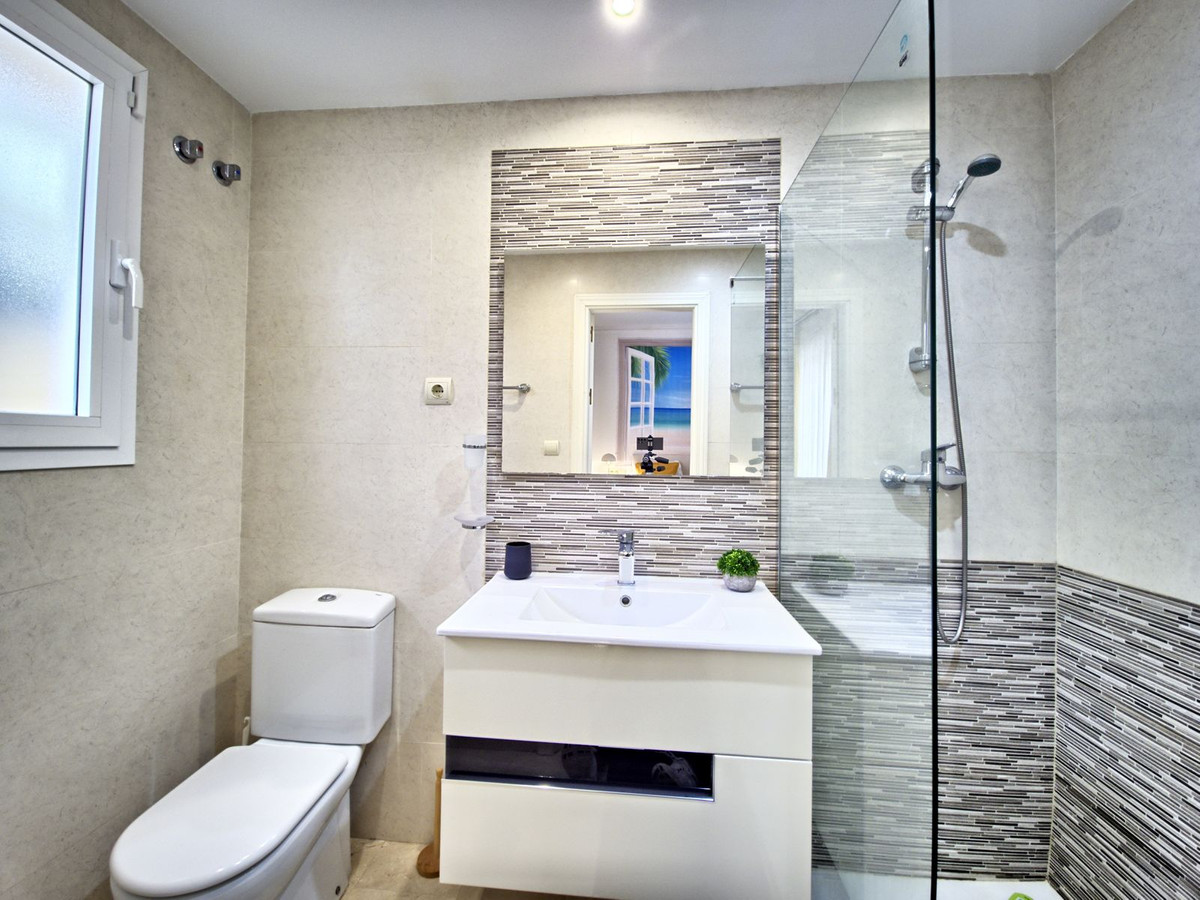 3 Bed Apartment for sale in Cabopino Costa Del Sol, Málaga, Spain