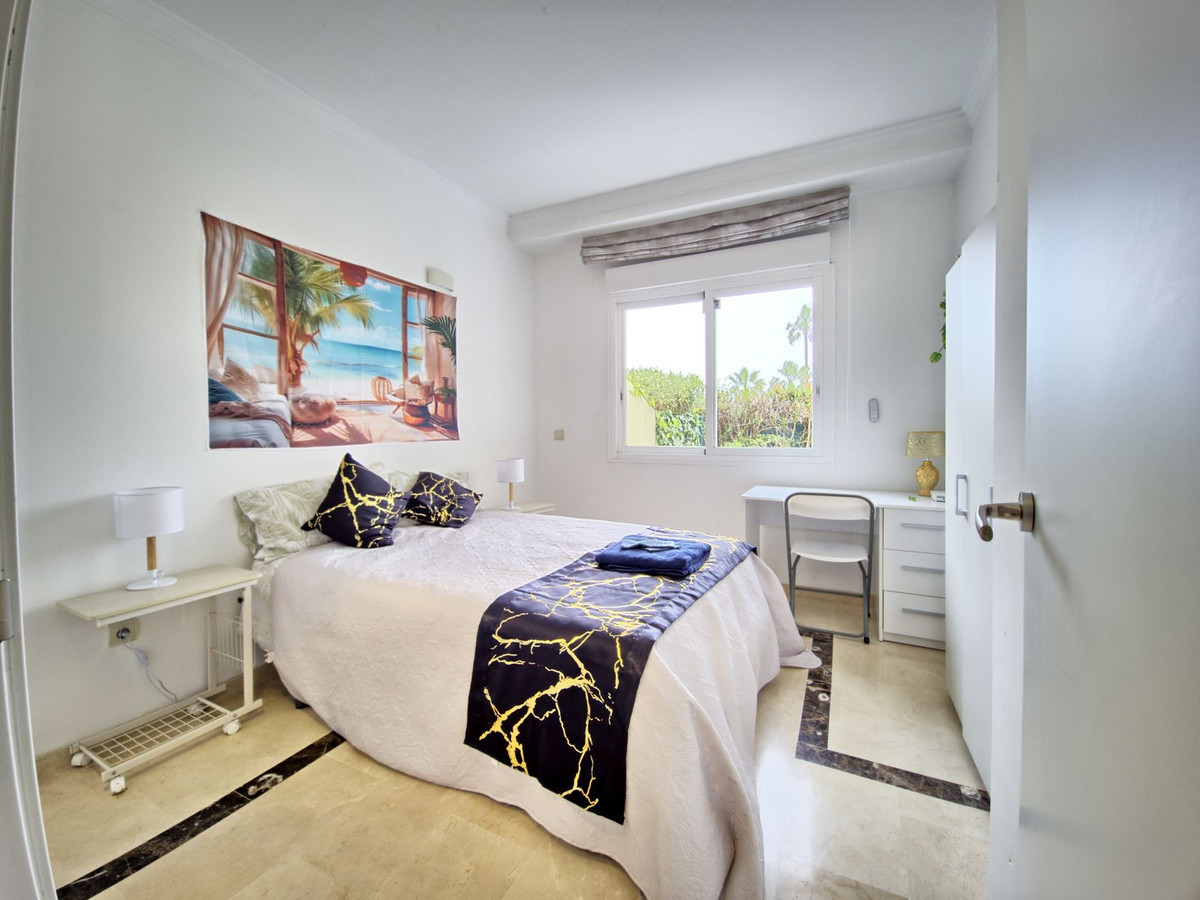 3 Bed Apartment for sale in Cabopino Costa Del Sol, Málaga, Spain