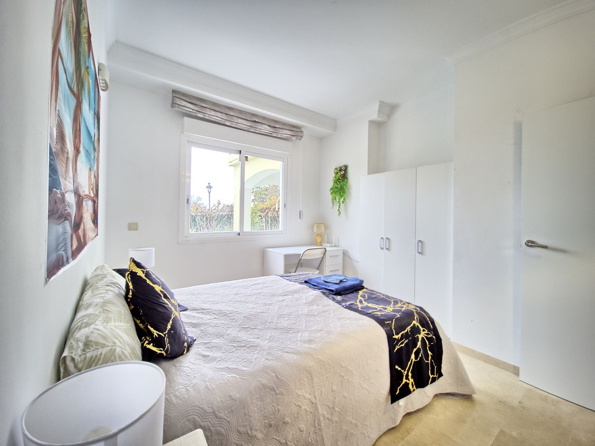 3 Bed Apartment for sale in Cabopino Costa Del Sol, Málaga, Spain