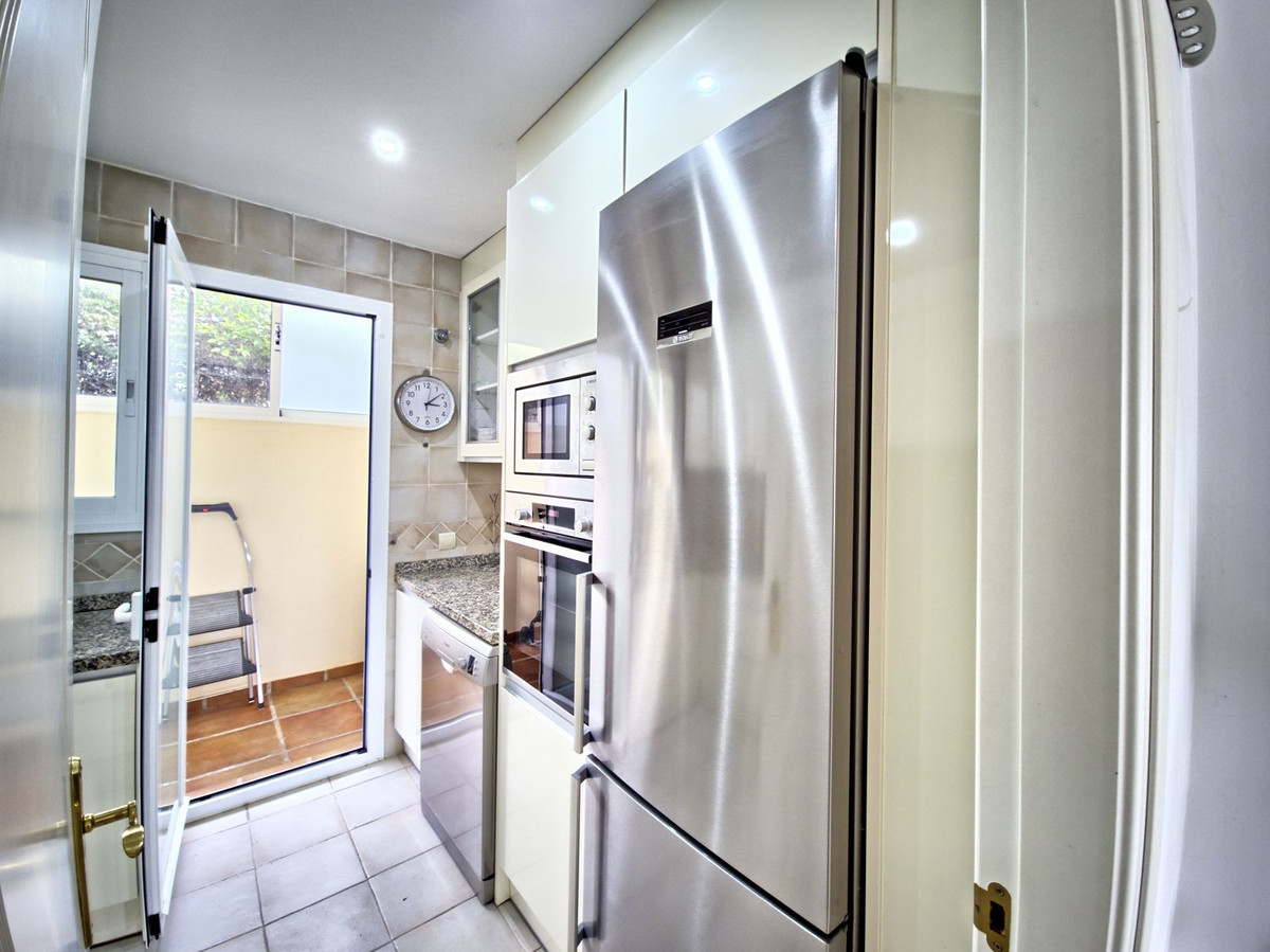 3 Bed Apartment for sale in Cabopino Costa Del Sol, Málaga, Spain